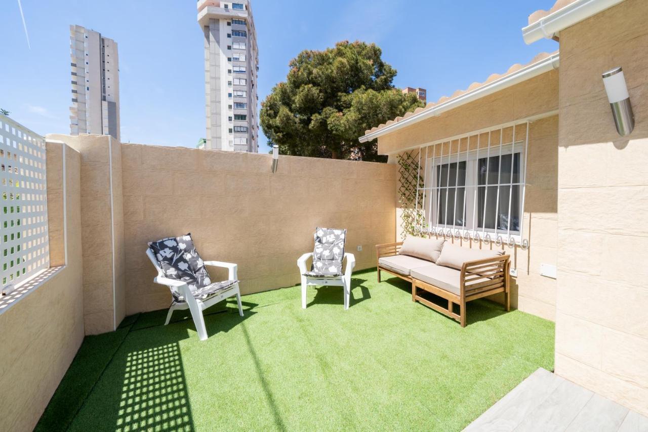 Apartamento Alma Con Terreno Privado Y Parking Compartido - A 800M De Playa Poniente Бенидорм Екстериор снимка